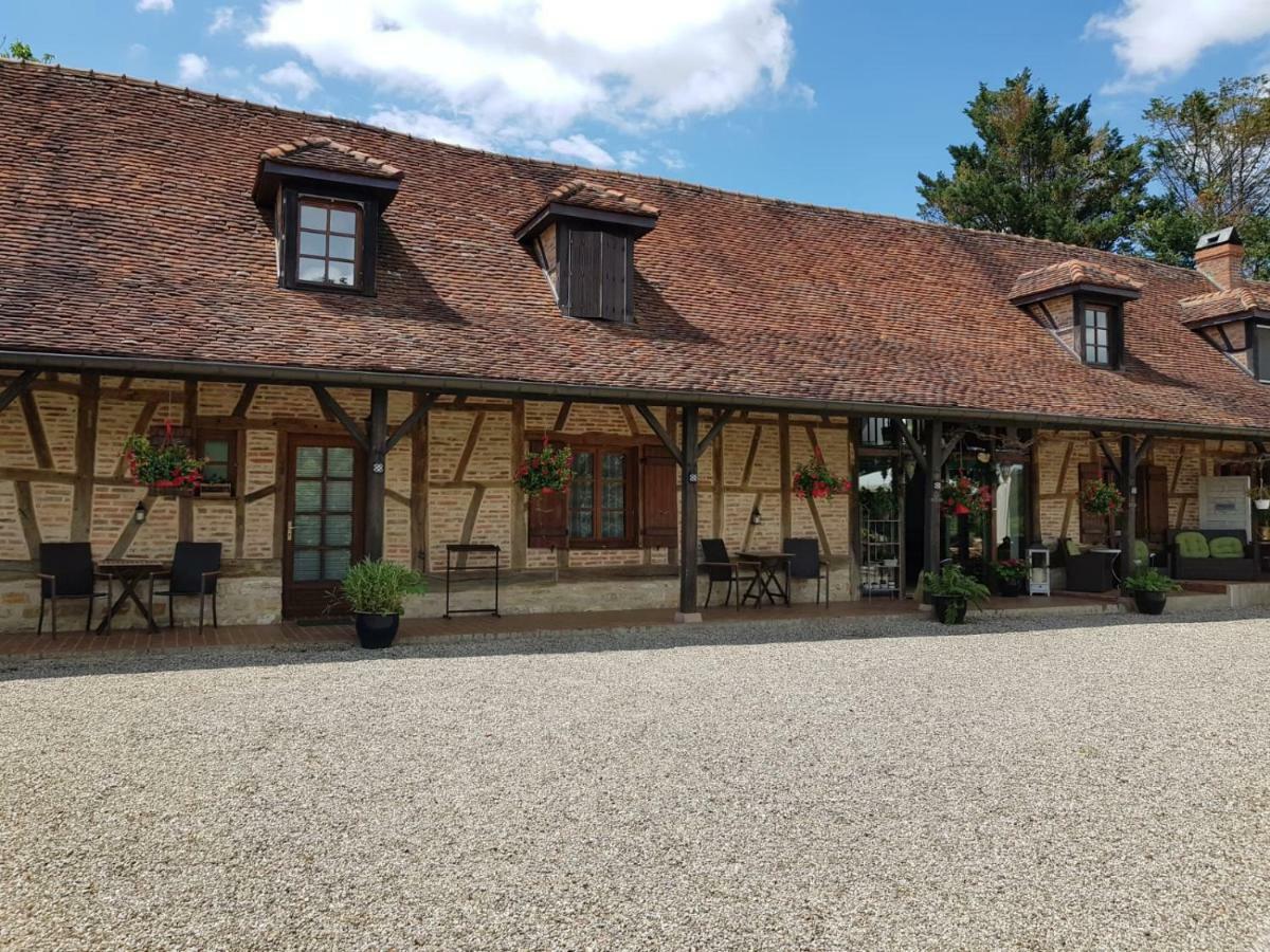 Le Venay Bed & Breakfast Frontenaud Luaran gambar